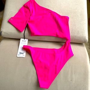 Alo Yoga Body Wave One Piece neon Pink